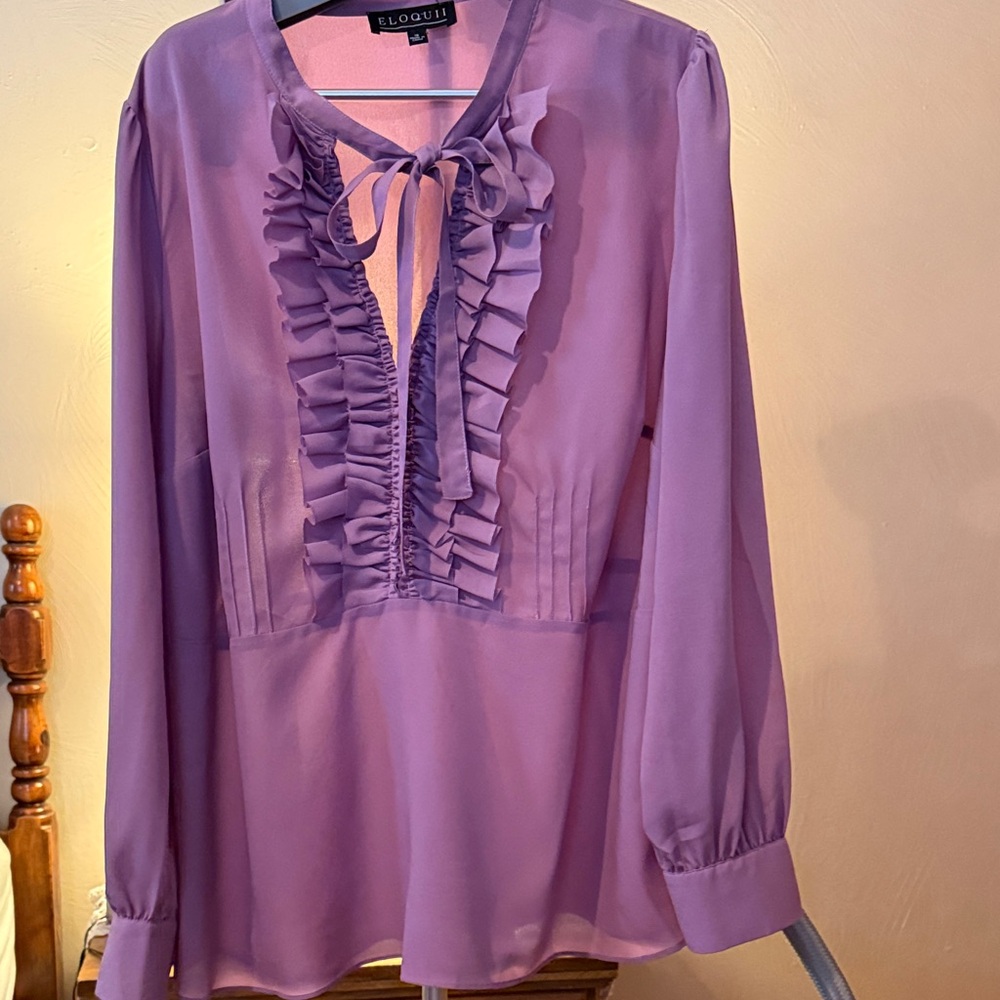 Eloquii lilac blouse. Size 16. Great condition